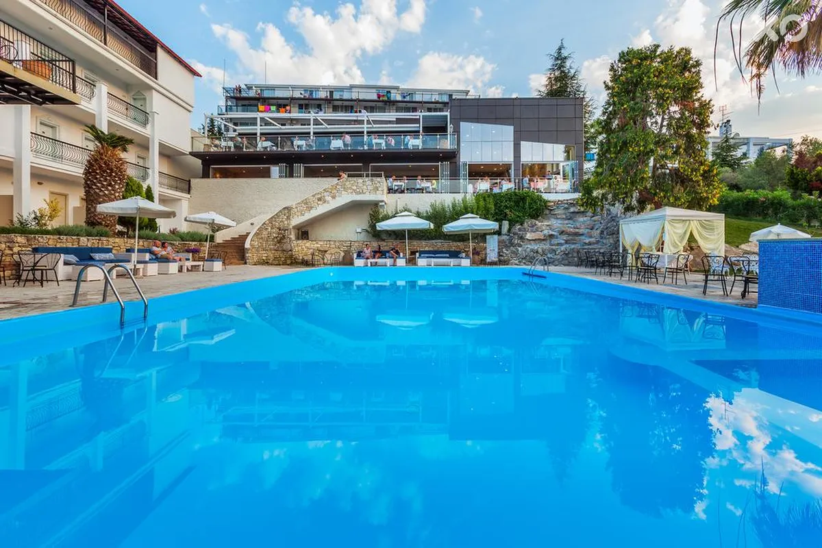 Kriopigi Hotel
