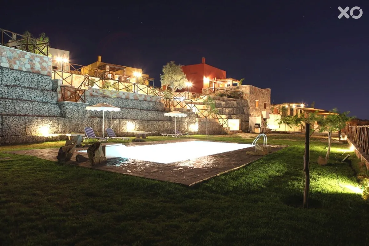 Petroto Villas