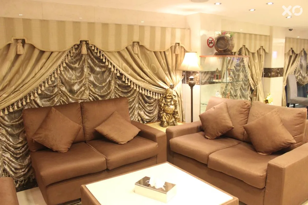 Saffron Hotel
