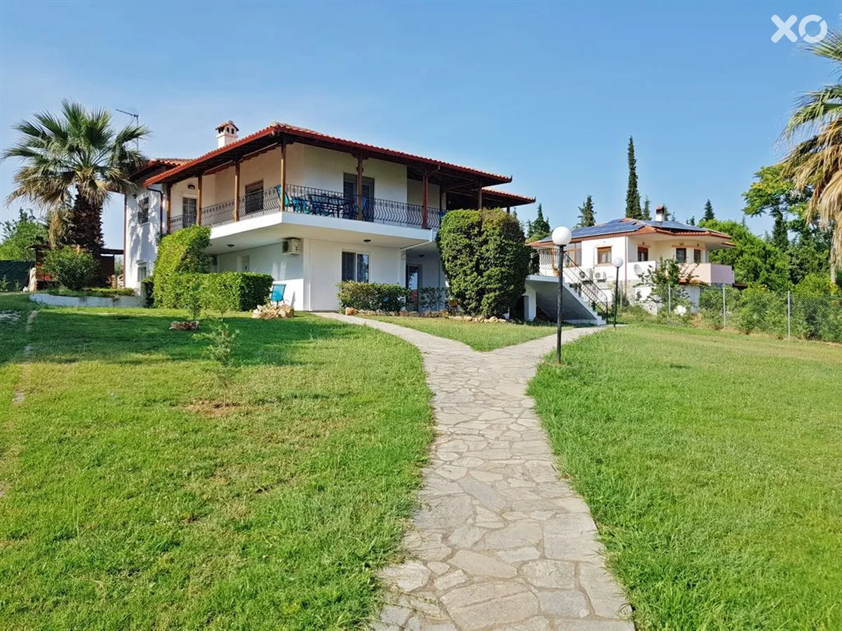 Village Mare Metaxia