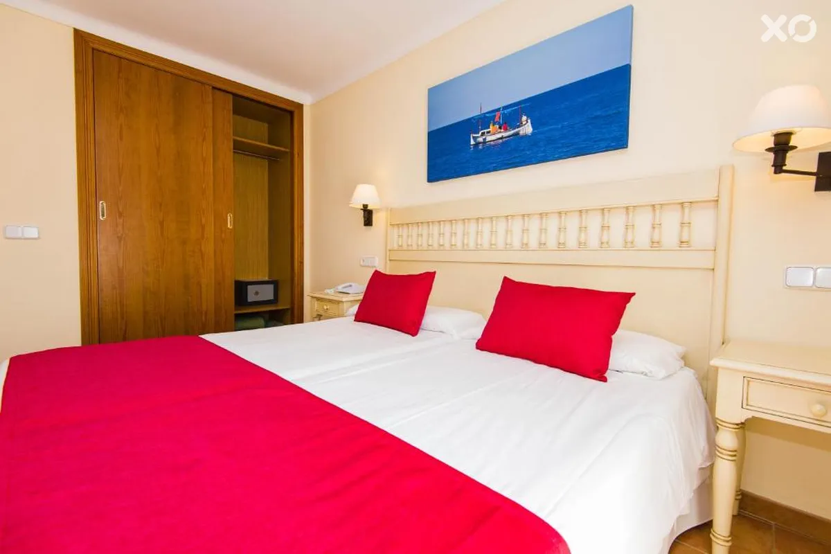 Bell Port Hotel