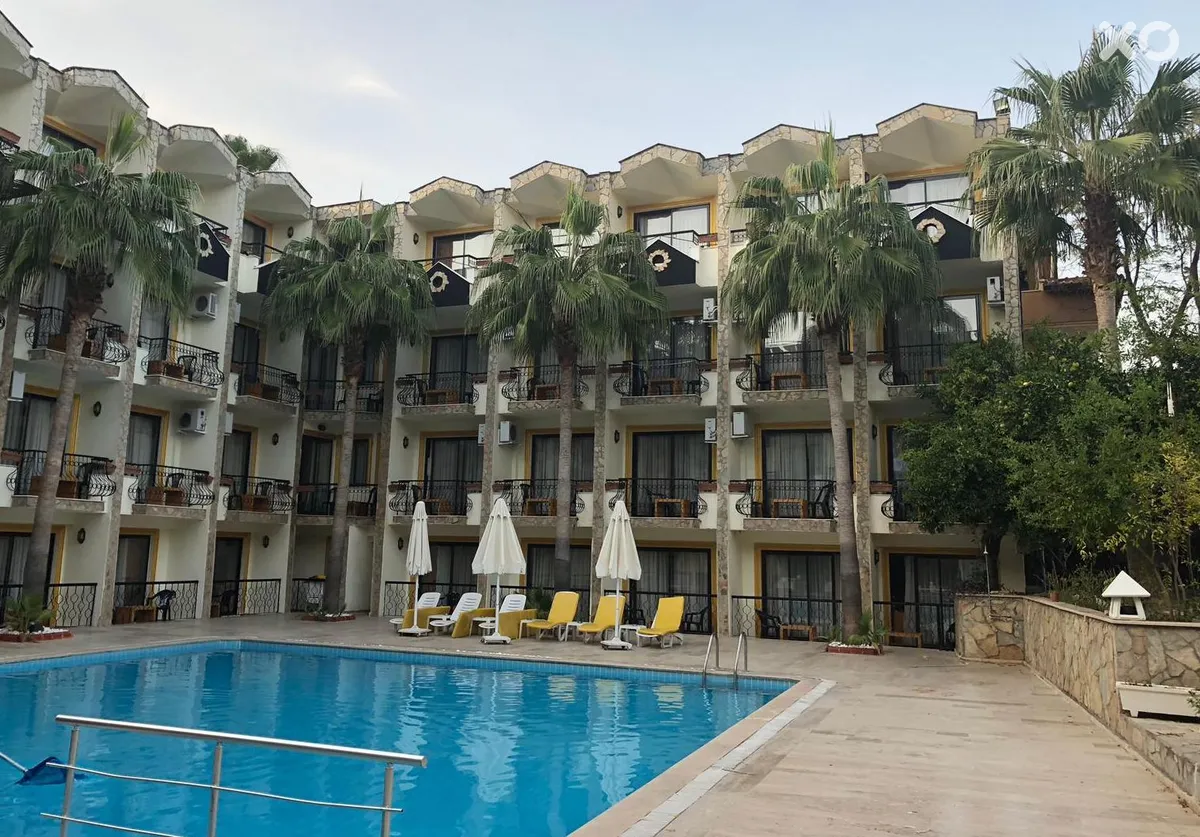 Club Herakles Hotel