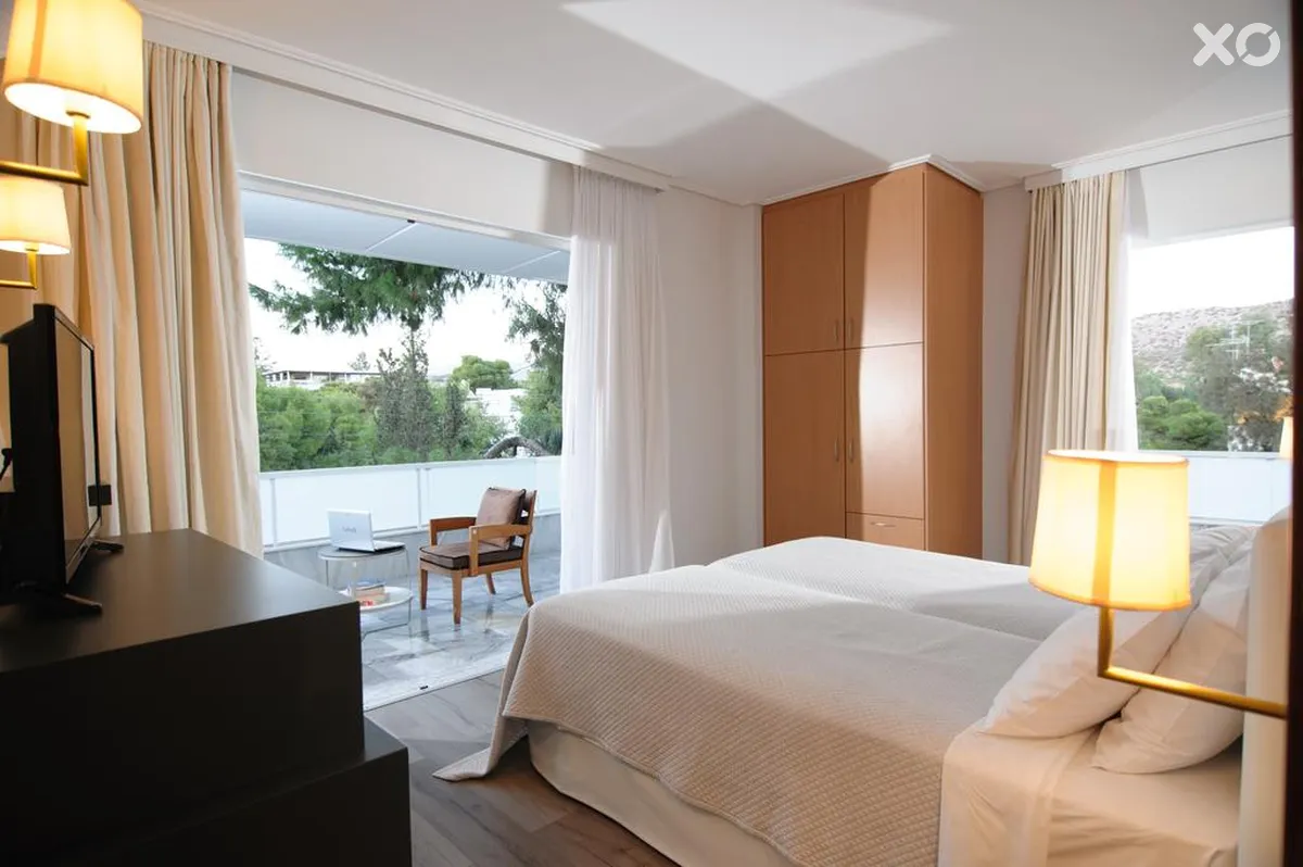 Athenian Riviera Hotel & Suites