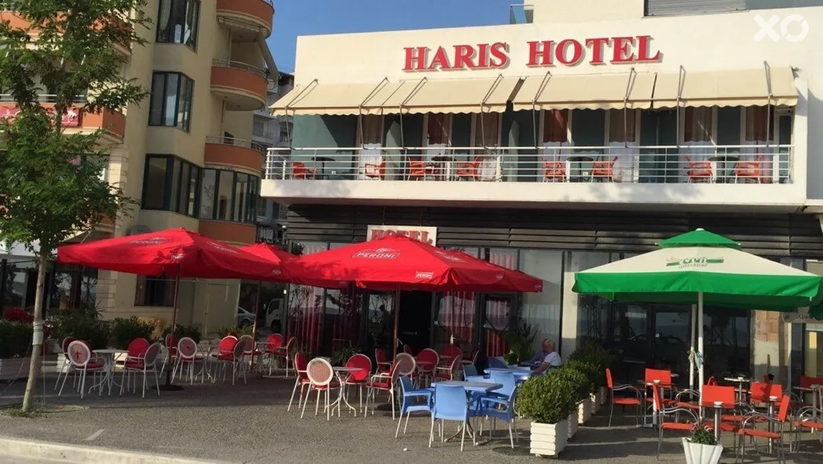 Haris Hotel