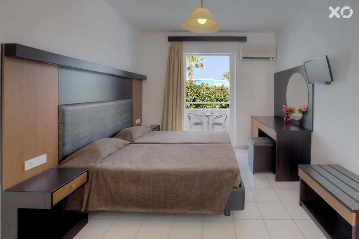 Corali Hotel