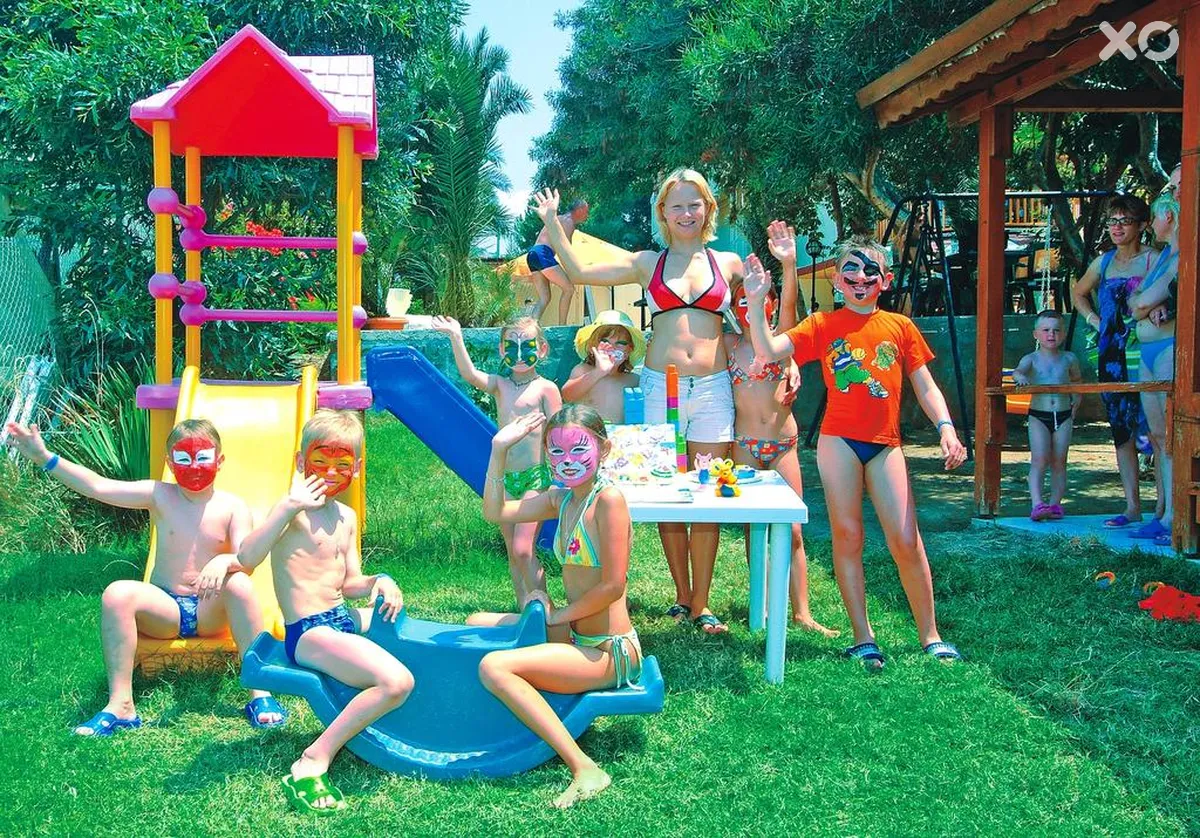 Anitas Beach Hotel