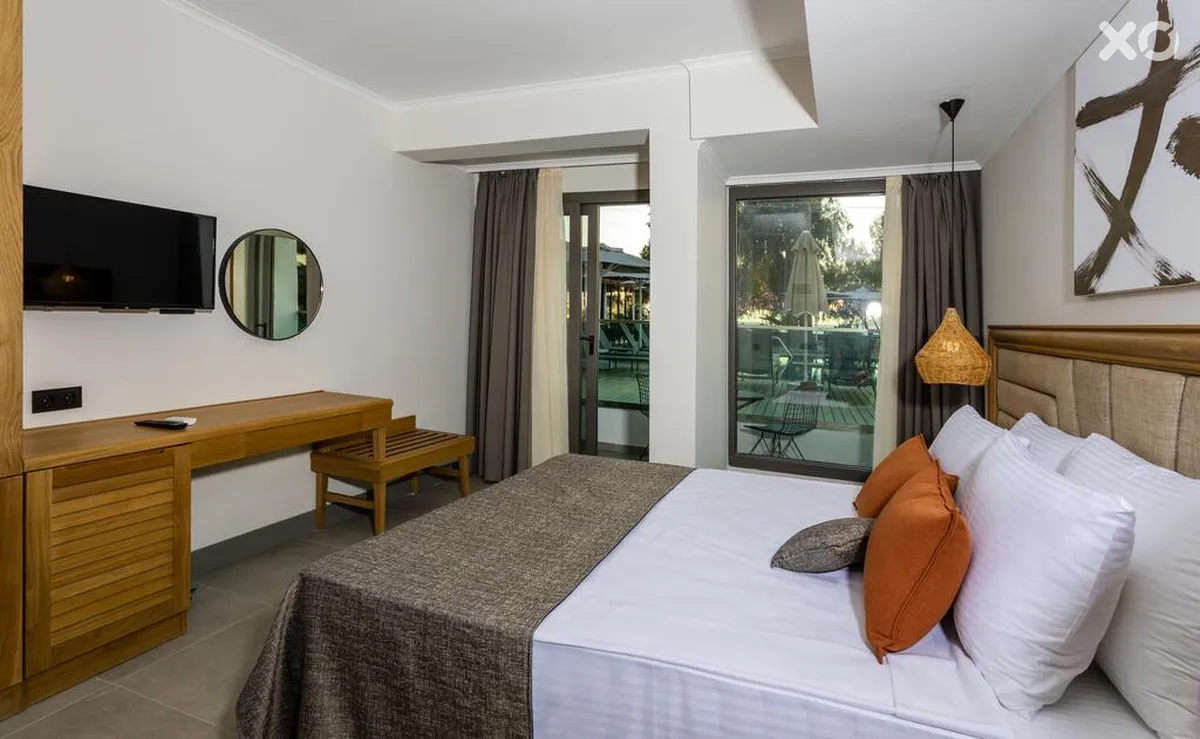 Yalipark Beach Hotel