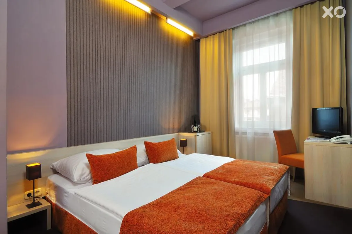 Star City Hotel