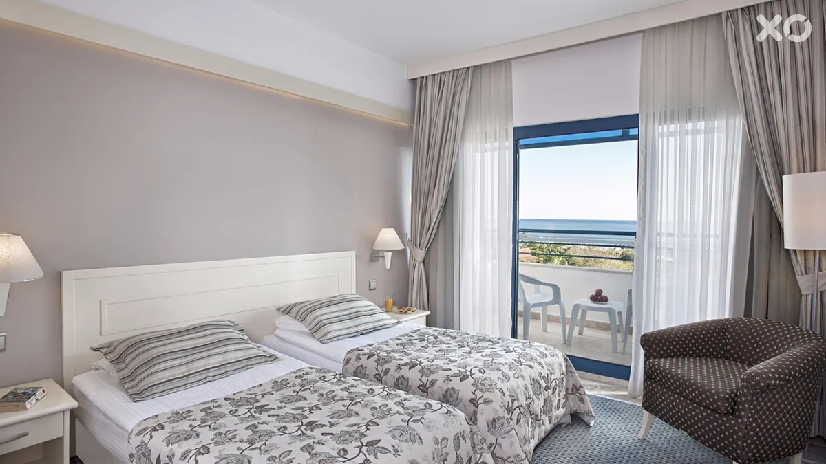Sunrise Resort Hotel