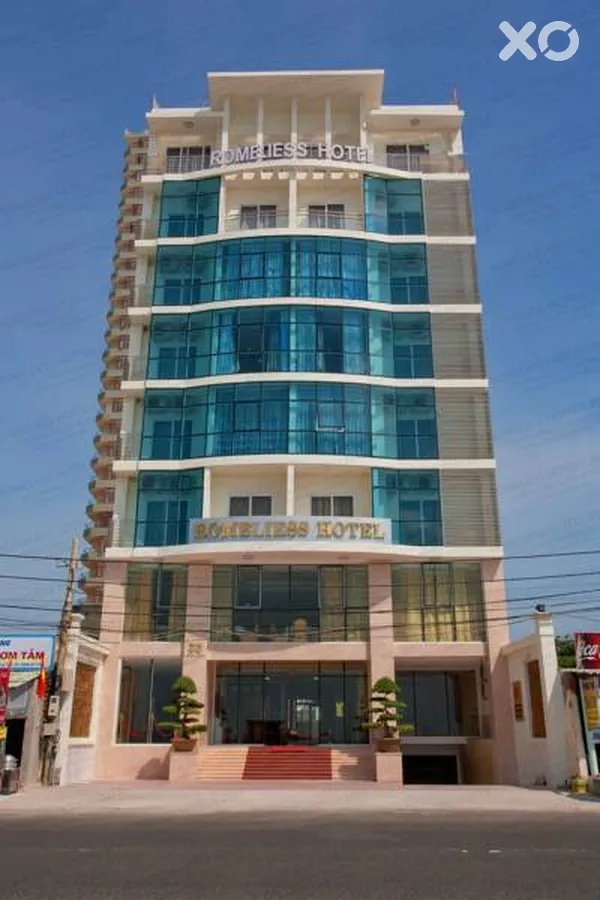 Romeliess Hotel