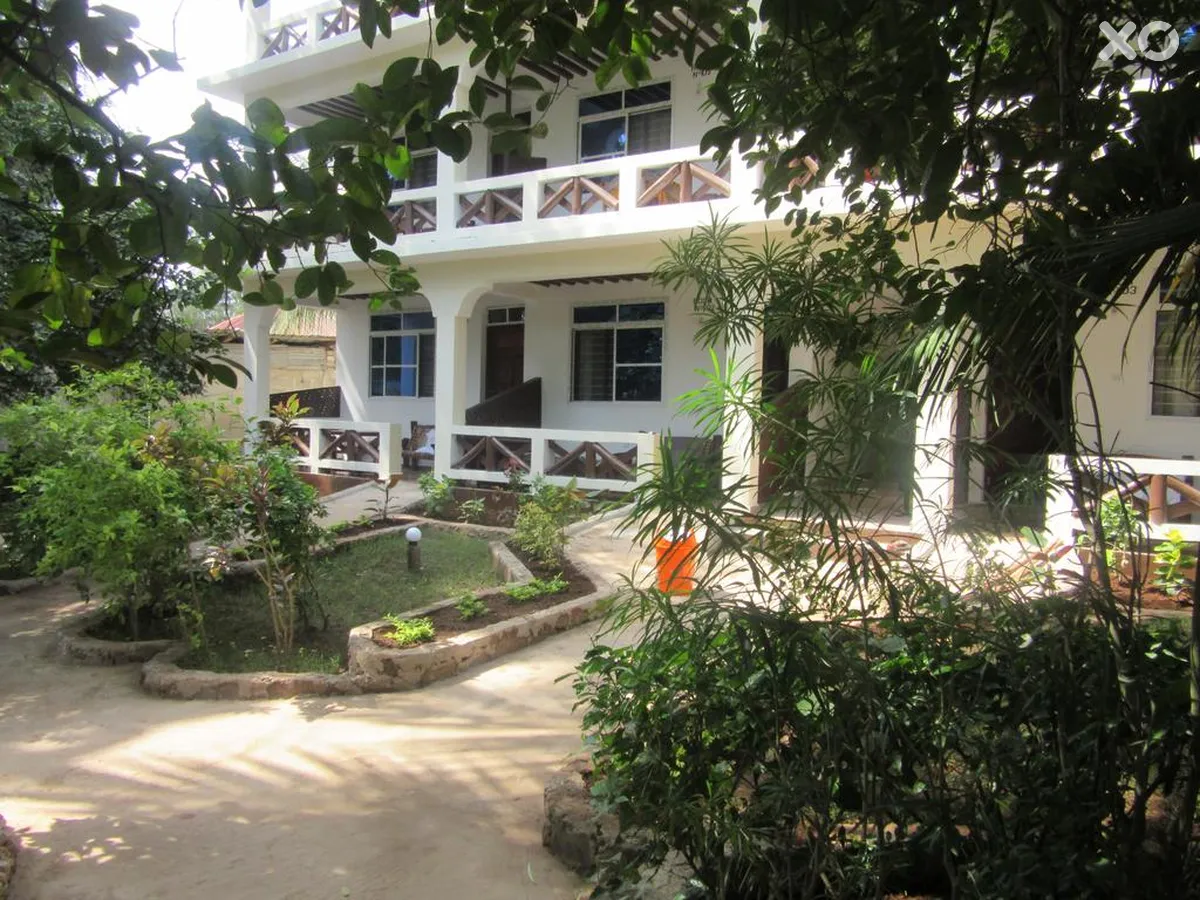 Baraka Beach Bungalows
