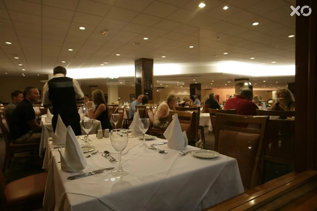 Avanti Hotel
