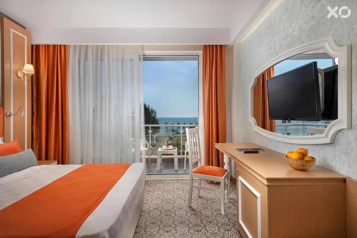 Golden Orange Hotel