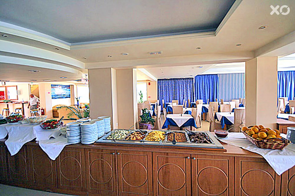 Castro Beach Hotel