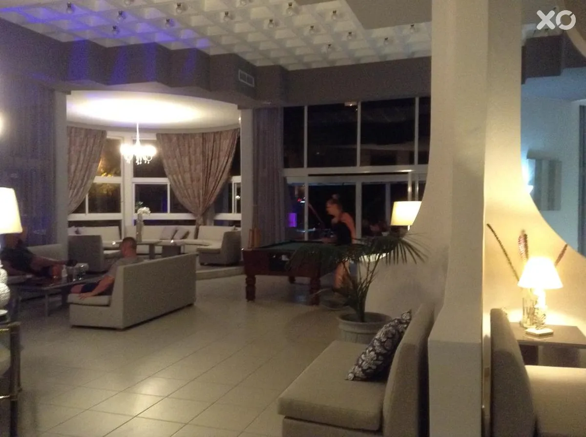 Happy Days Hotel