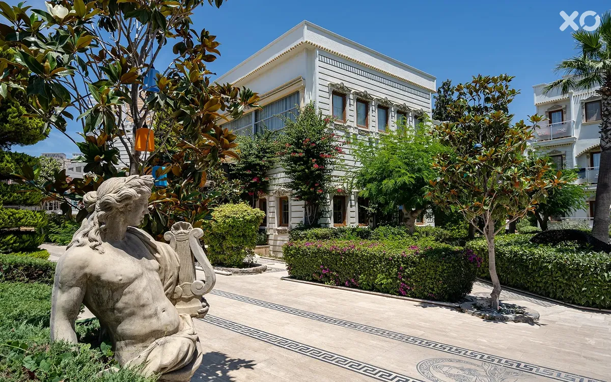Golden Beach Resort & Spa