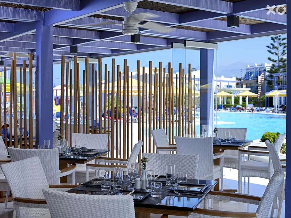 Serita Beach Hotel