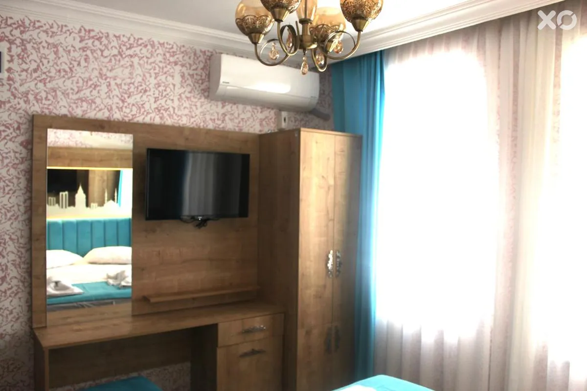 Megaron Hotel