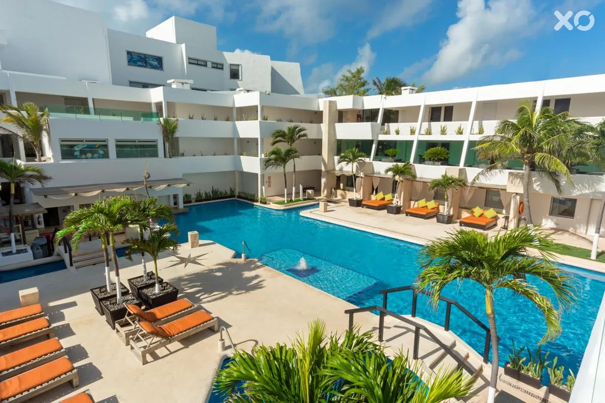 Flamingo Cancun Resort