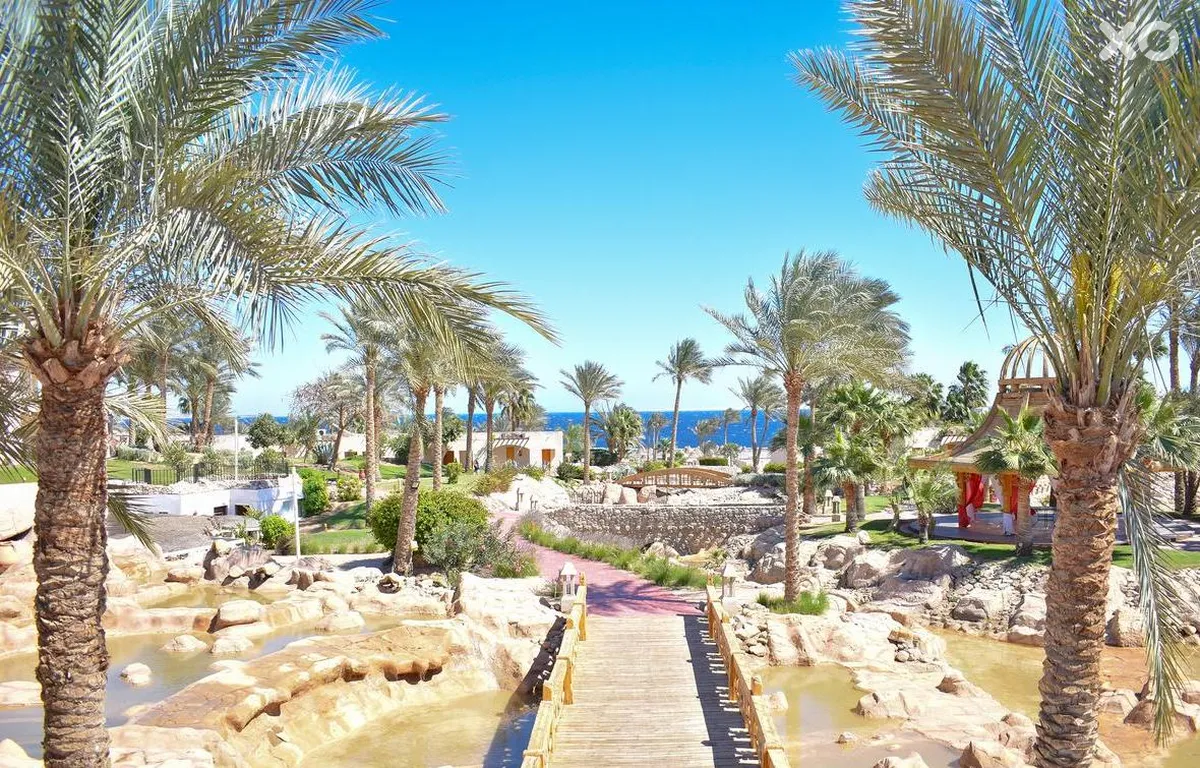Parrotel Beach Resort