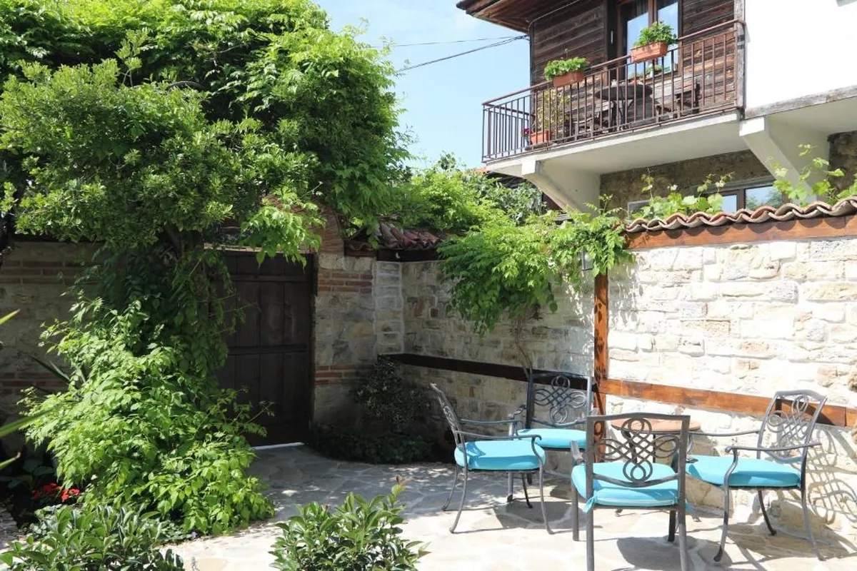 Kirios Hotel
