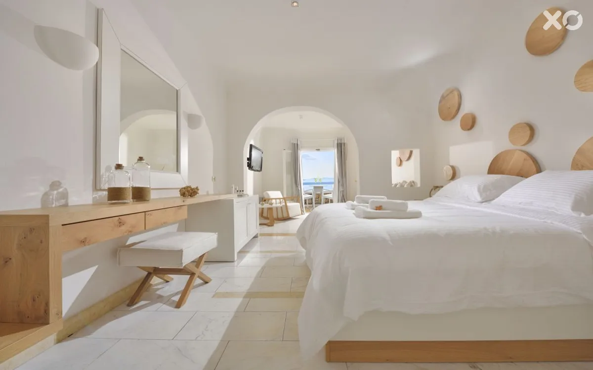 Saint John Hotel & Villas