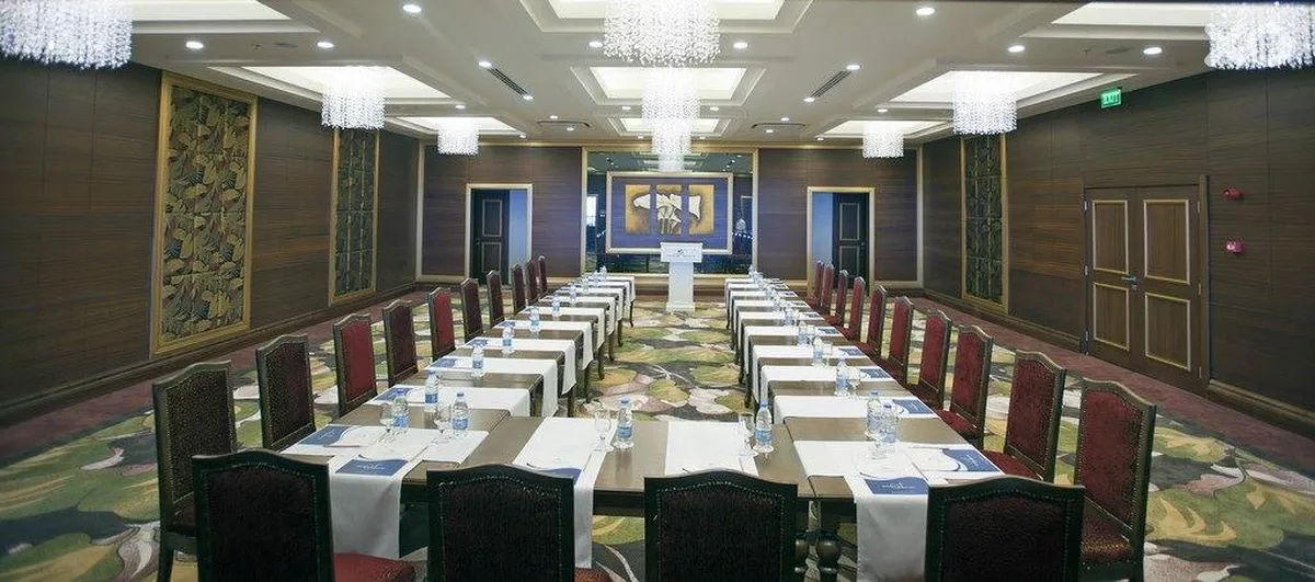 Crystal Palace Luxury Resort & Spa