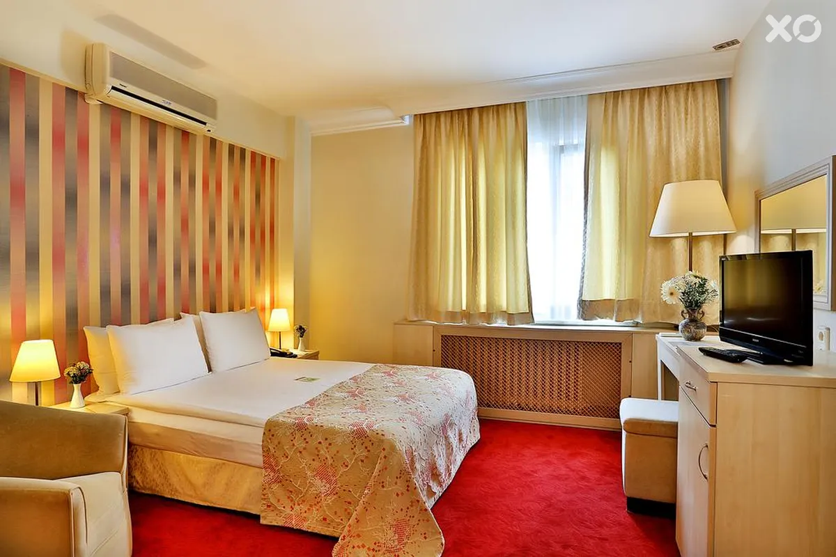 Barin Hotel