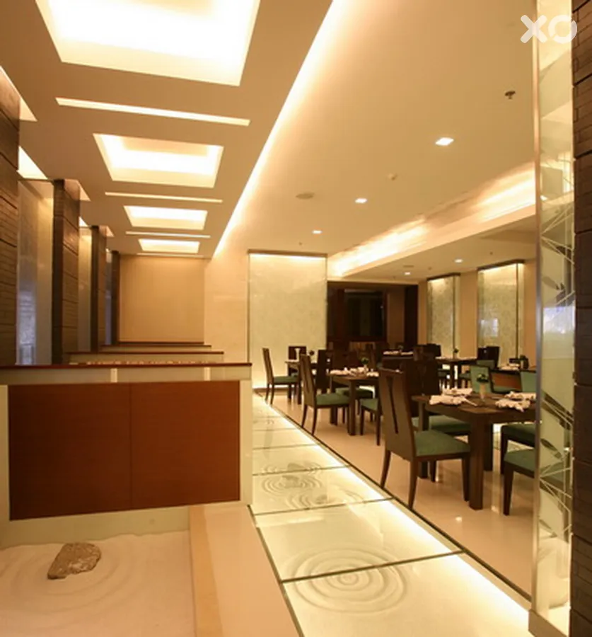 The Grand Fourwings Convention Hotel