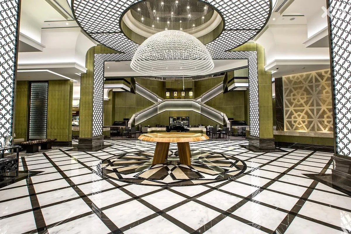 Ayla Grand Hotel