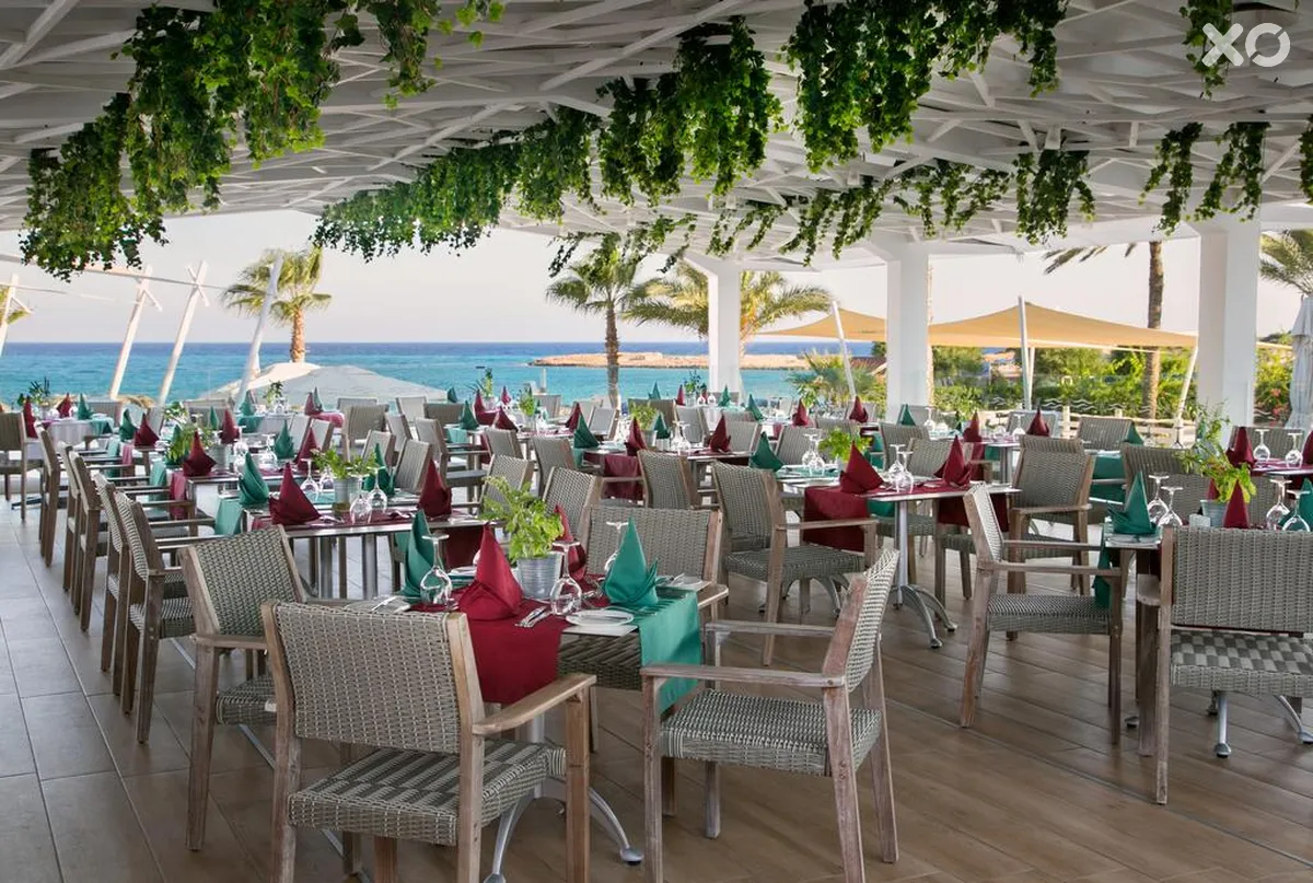 Asterias Beach Hotel