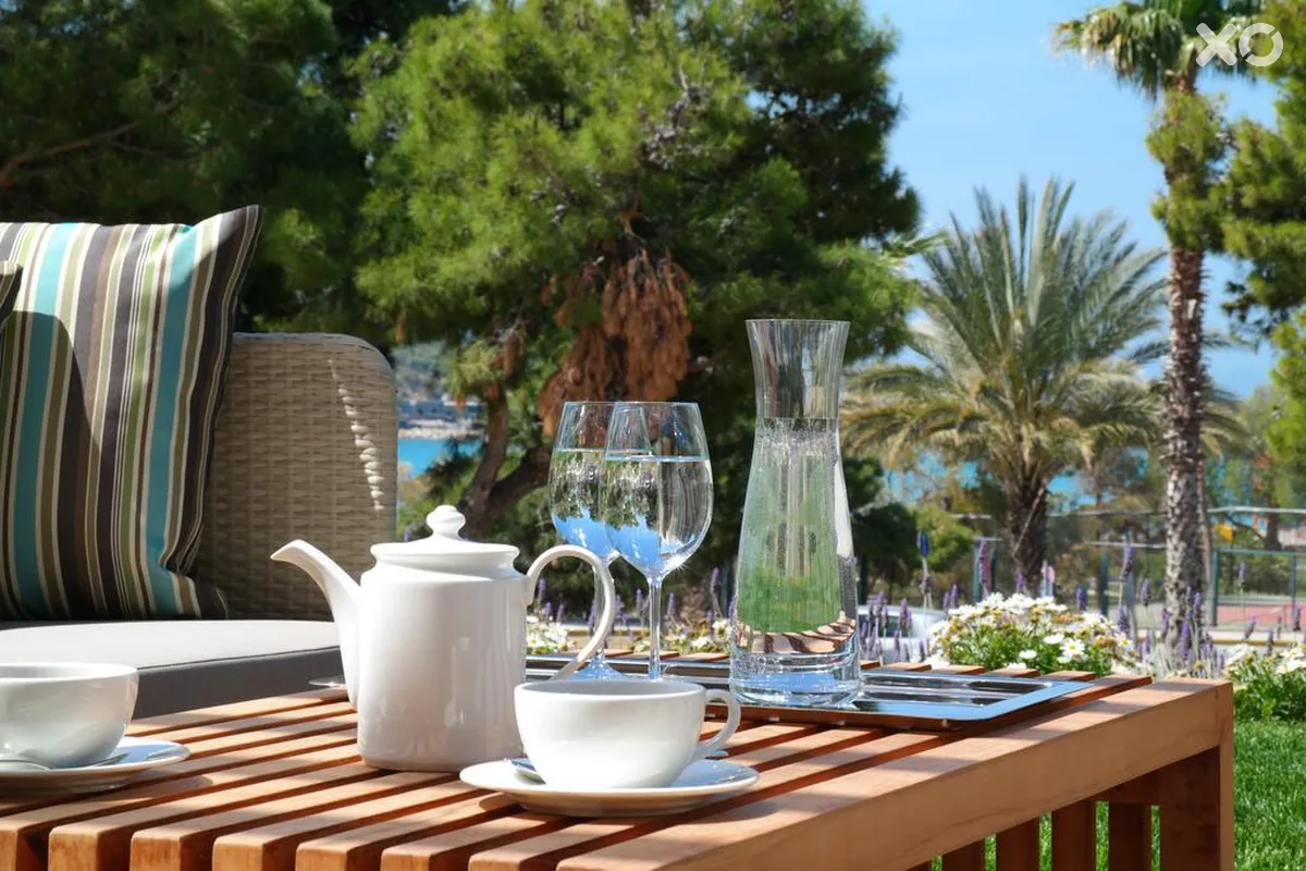 Somewhere Vouliagmeni