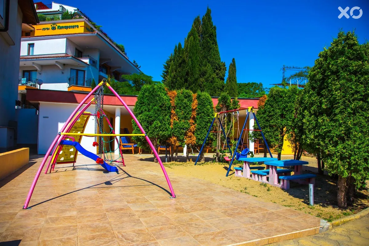 Sunrise Complex