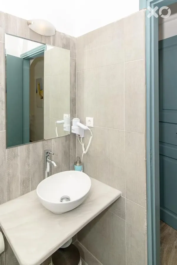 Iris Boutique Hotel