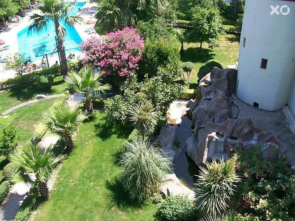 Belpoint Beach Hotel