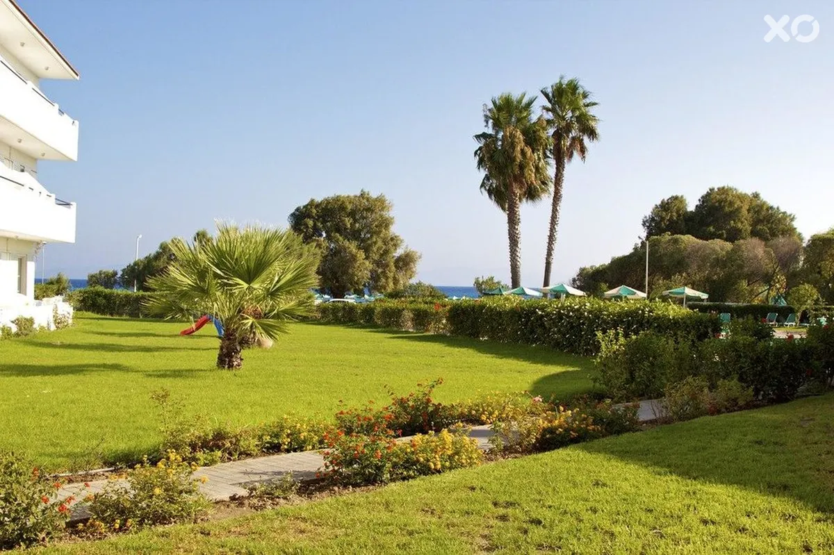 Pylea Beach Hotel