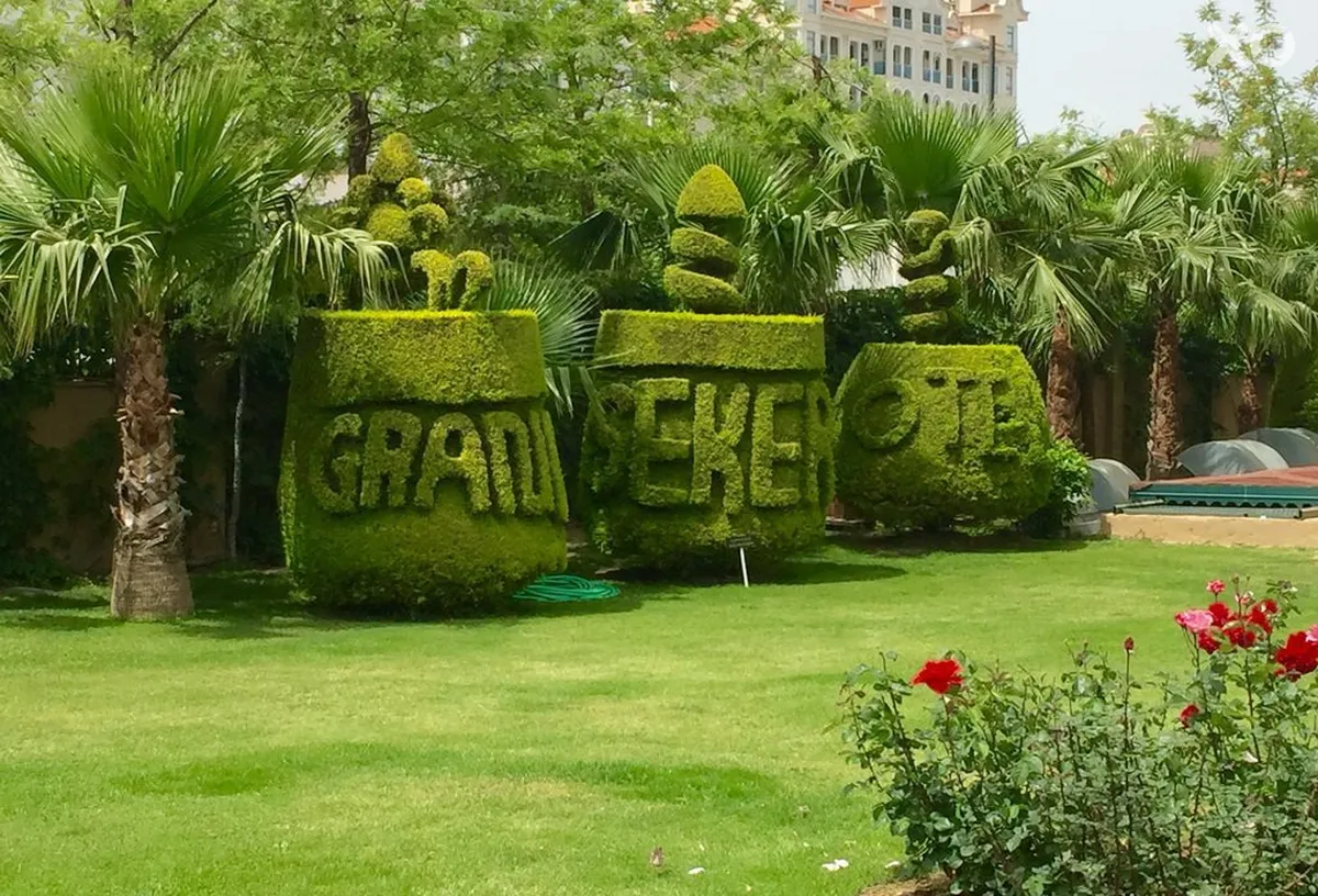 Grand Seker Hotel