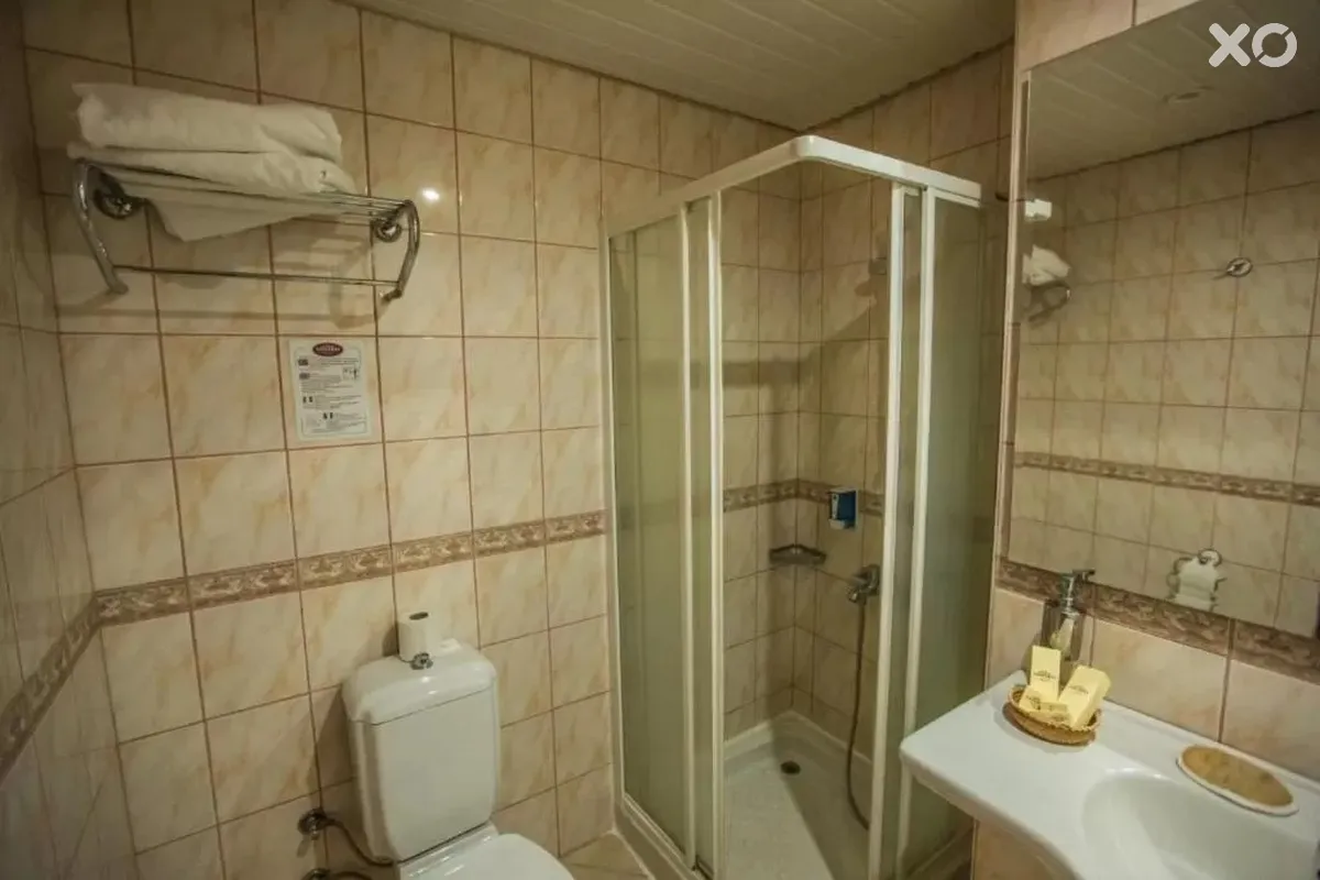 Tassaray Hotel