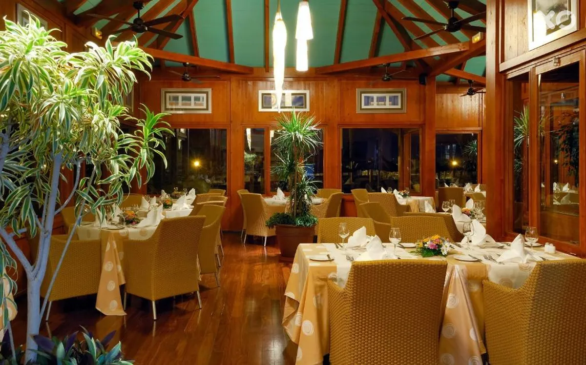 Elba Carlota Beach & Convention Resort