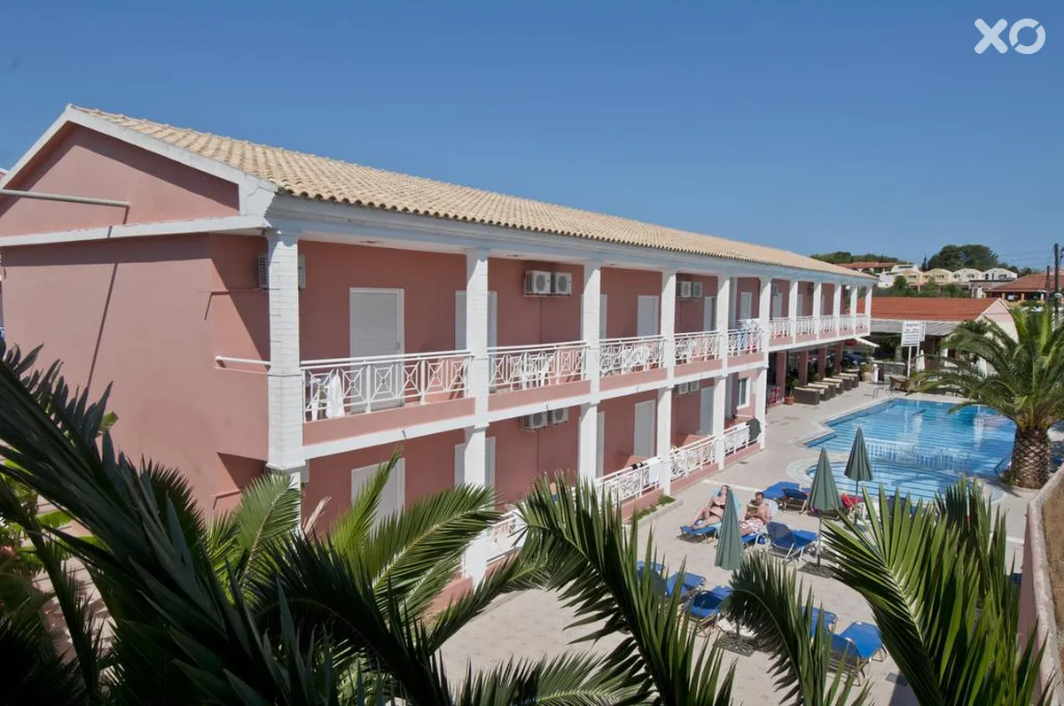 Angelina Hotel & Apartments