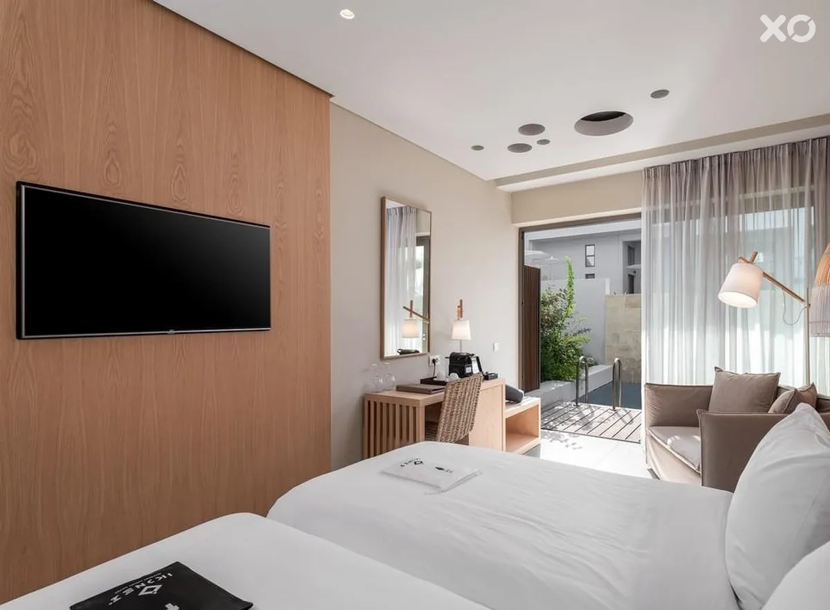Ikones Seafront Luxury Suites