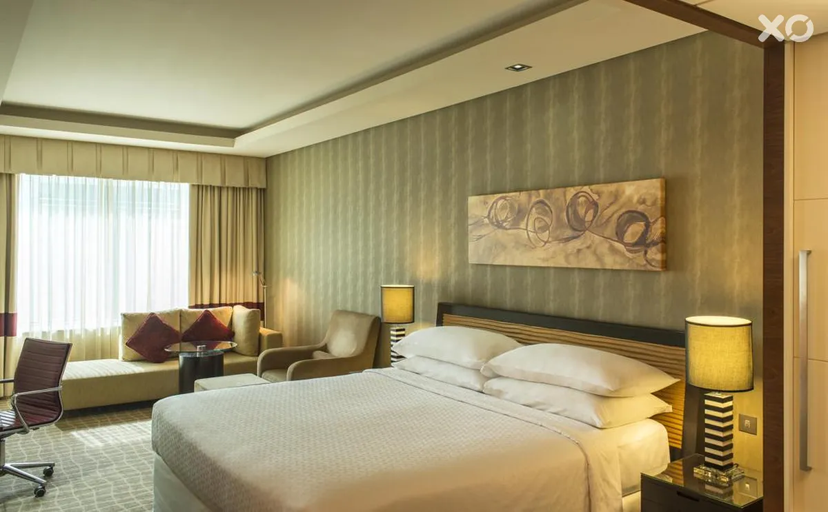 Majestic Premier Hotel