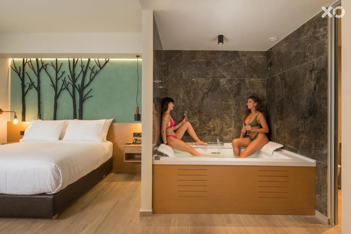 Hyperion City Hotel & Spa