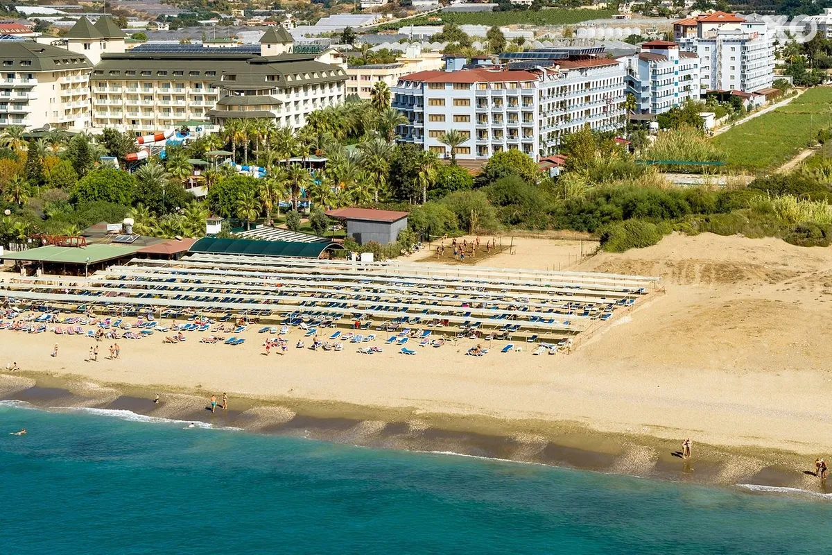 Caretta Beach Hotel