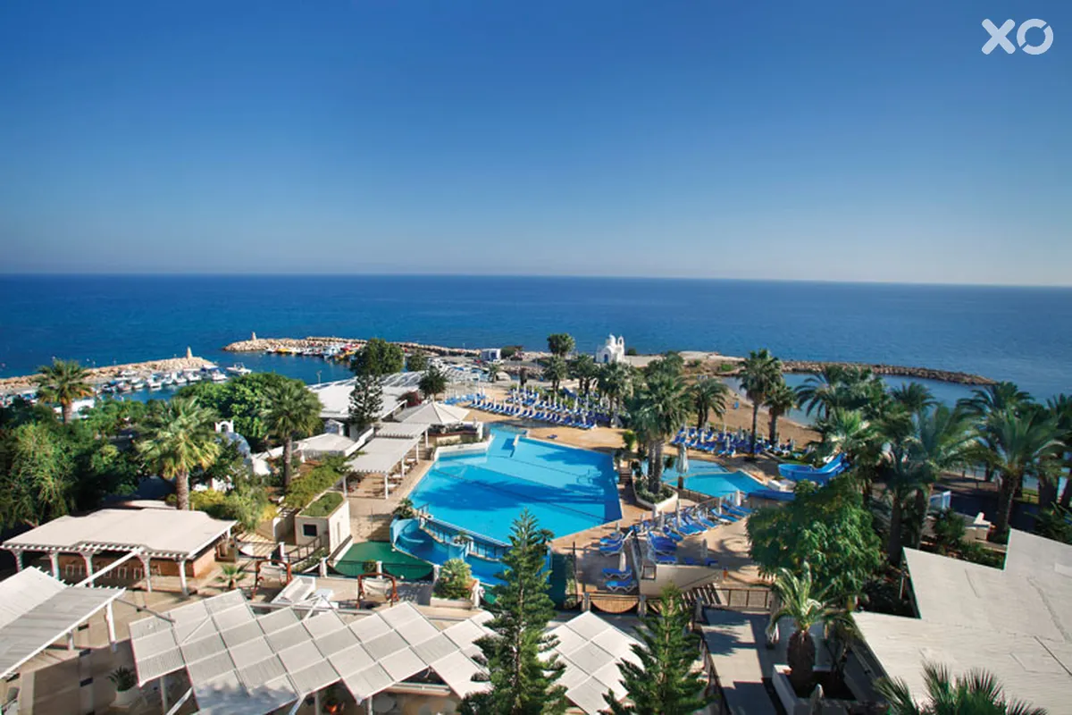 Golden Coast Hotel