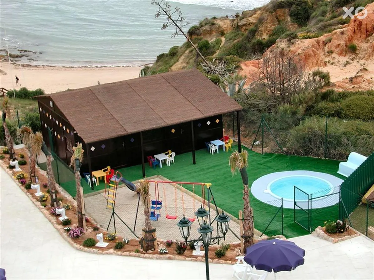 Auramar Beach Resort