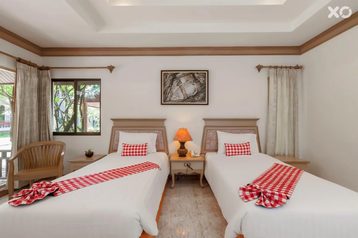 Sand Sea Resort