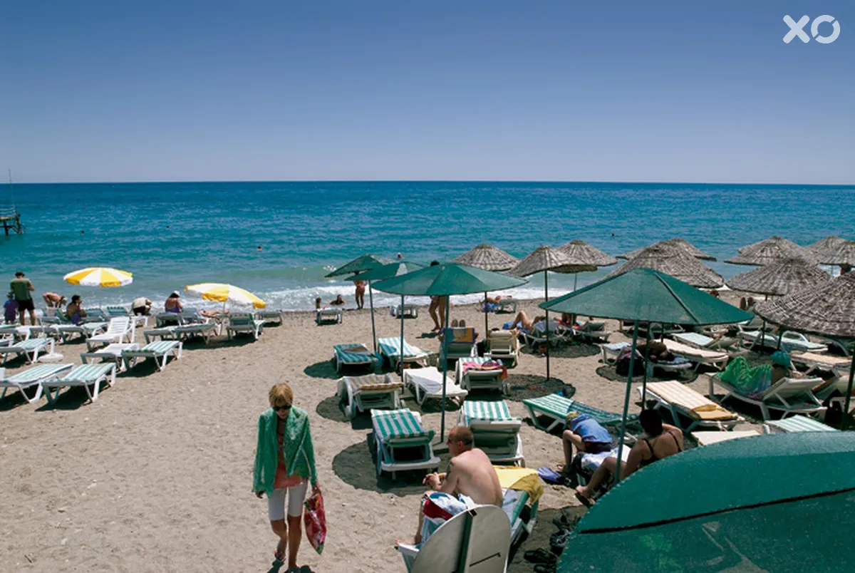 Golden Sun Hotel