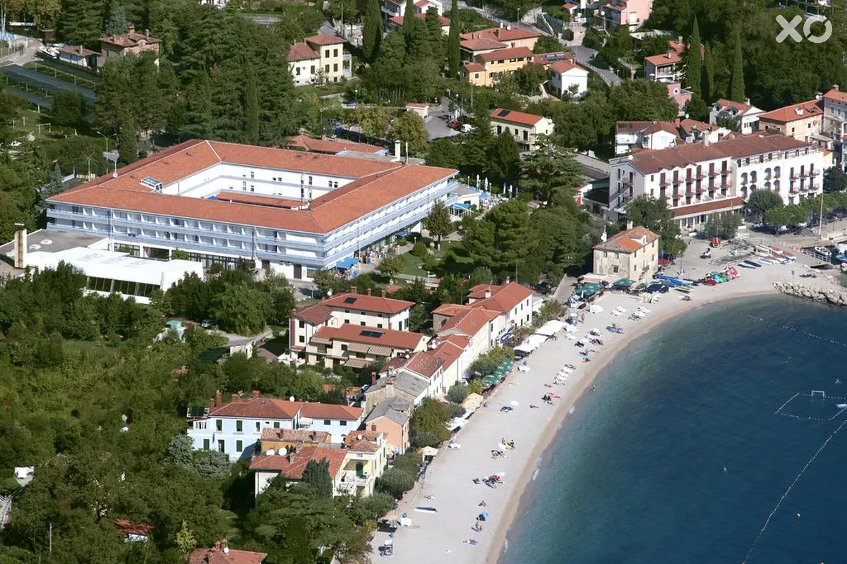 Marina Hotel