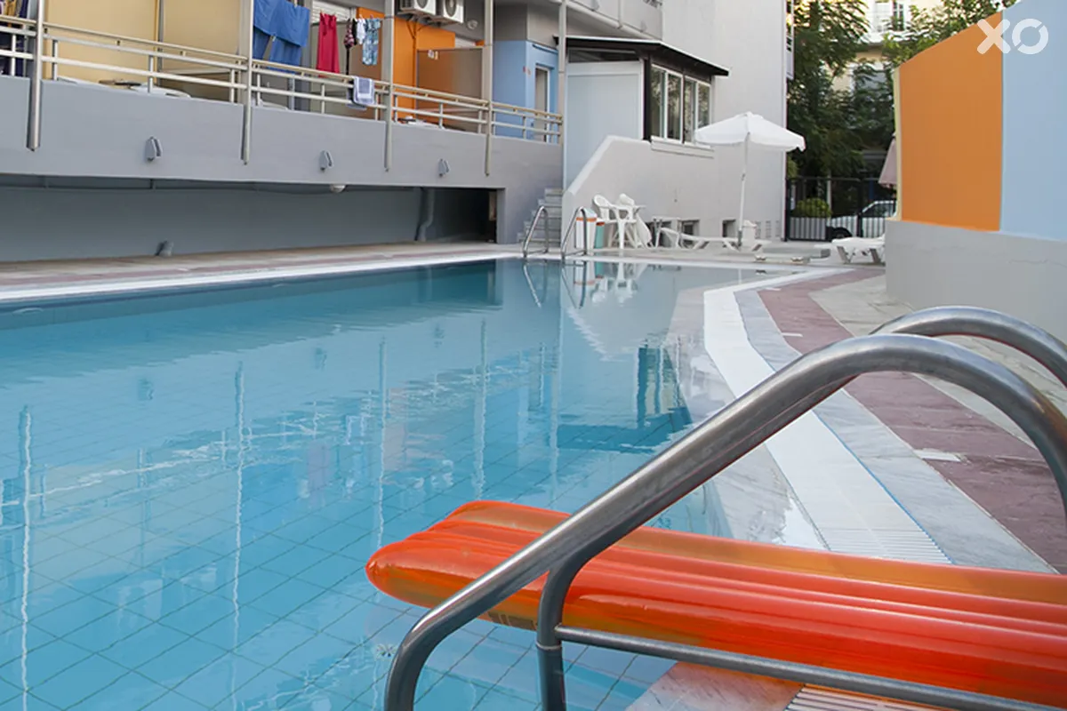 Theonia Hotel